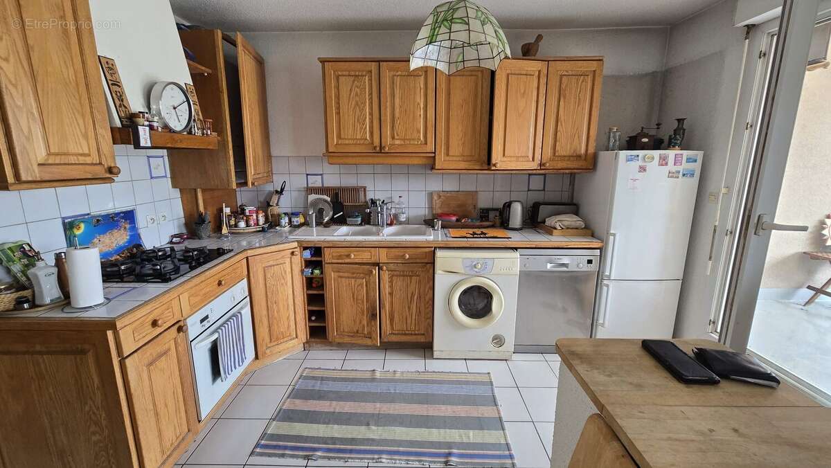 Appartement à SAINT-MARTIN-D'HERES