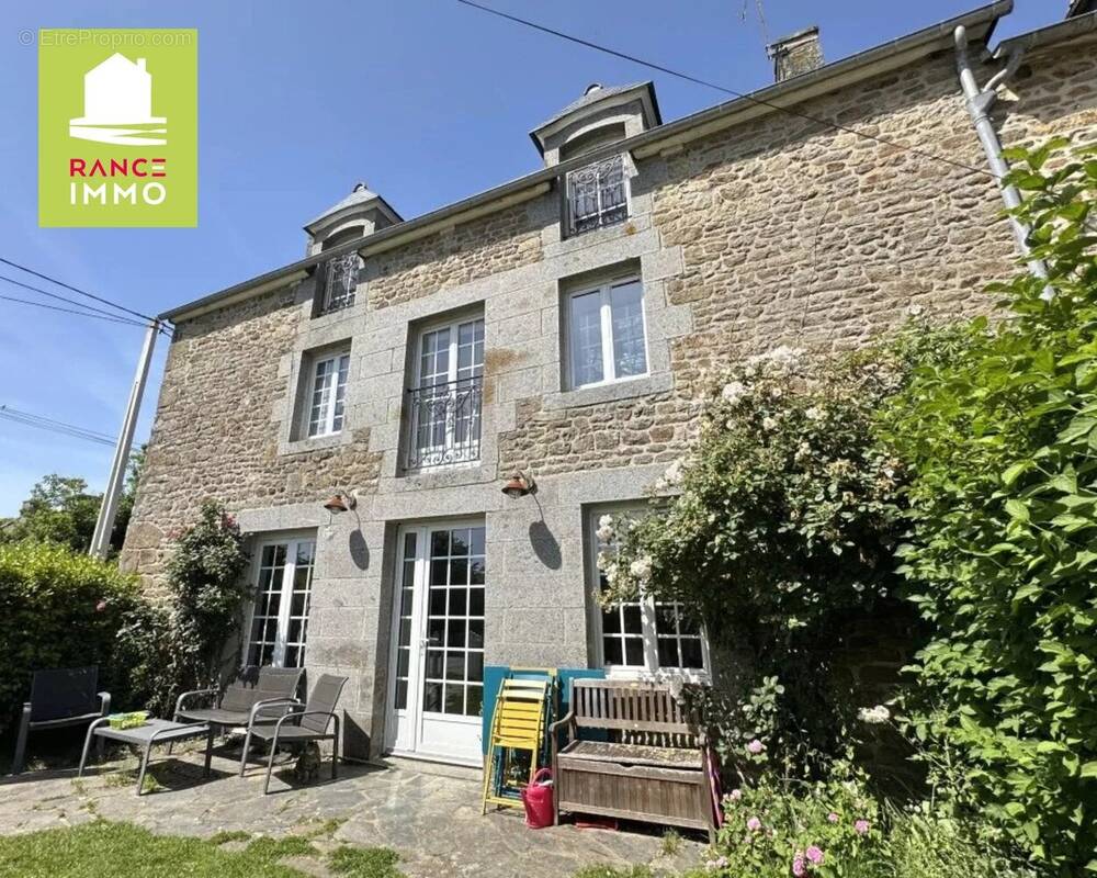 Maison en pierres bourg la vicomte sur rance - photo 12