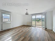 Appartement à UNIEUX