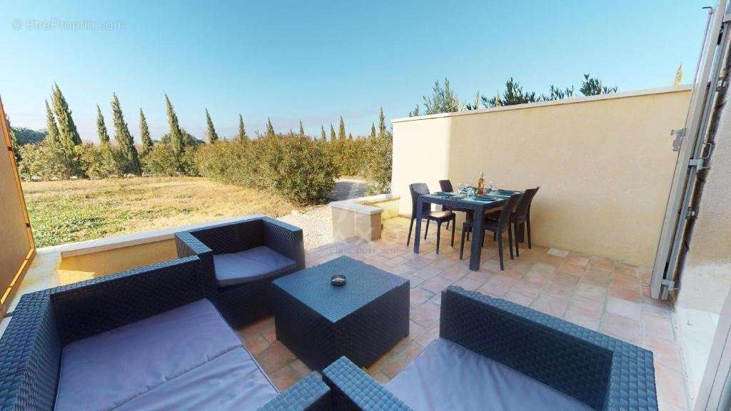 Appartement à ARAMON