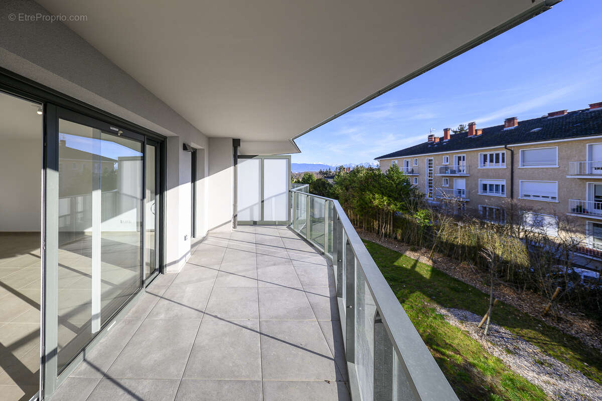 Appartement à DIVONNE-LES-BAINS