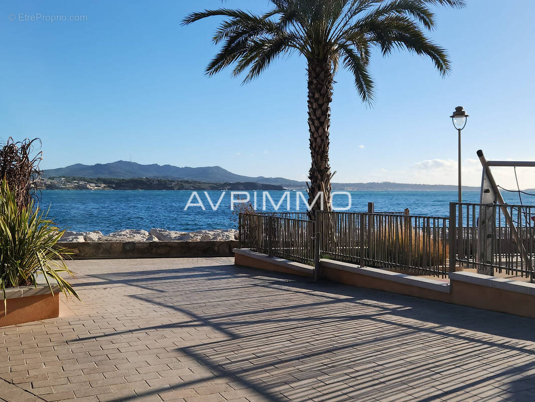 Appartement à SANARY-SUR-MER