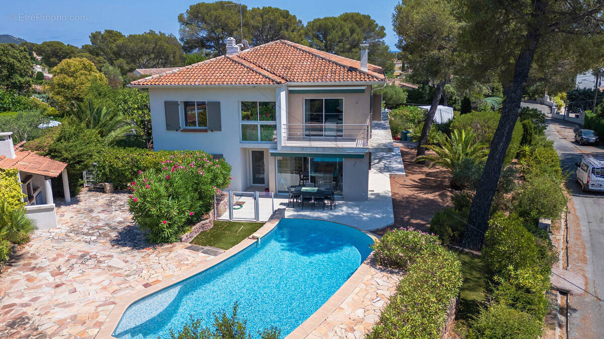 Maison à SAINT-RAPHAEL
