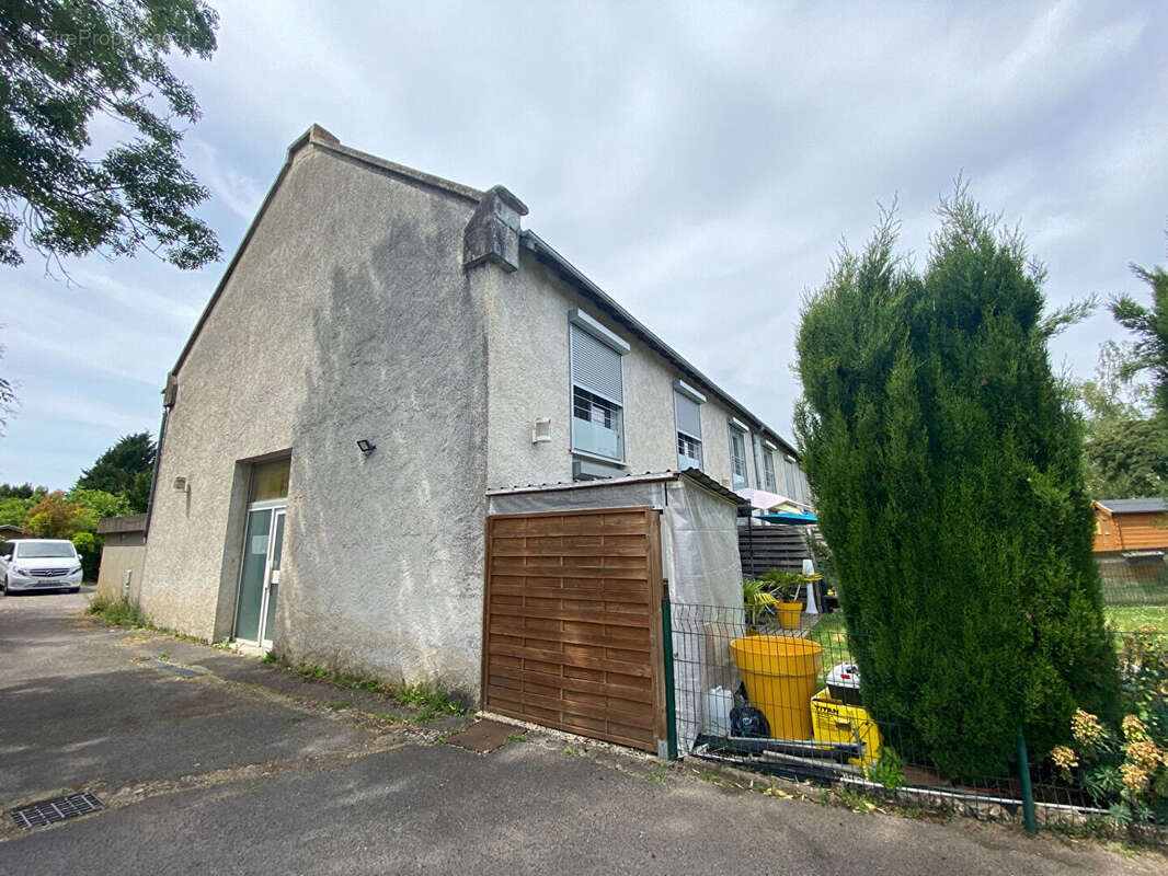 Appartement à SAINT-CYR-SUR-LOIRE