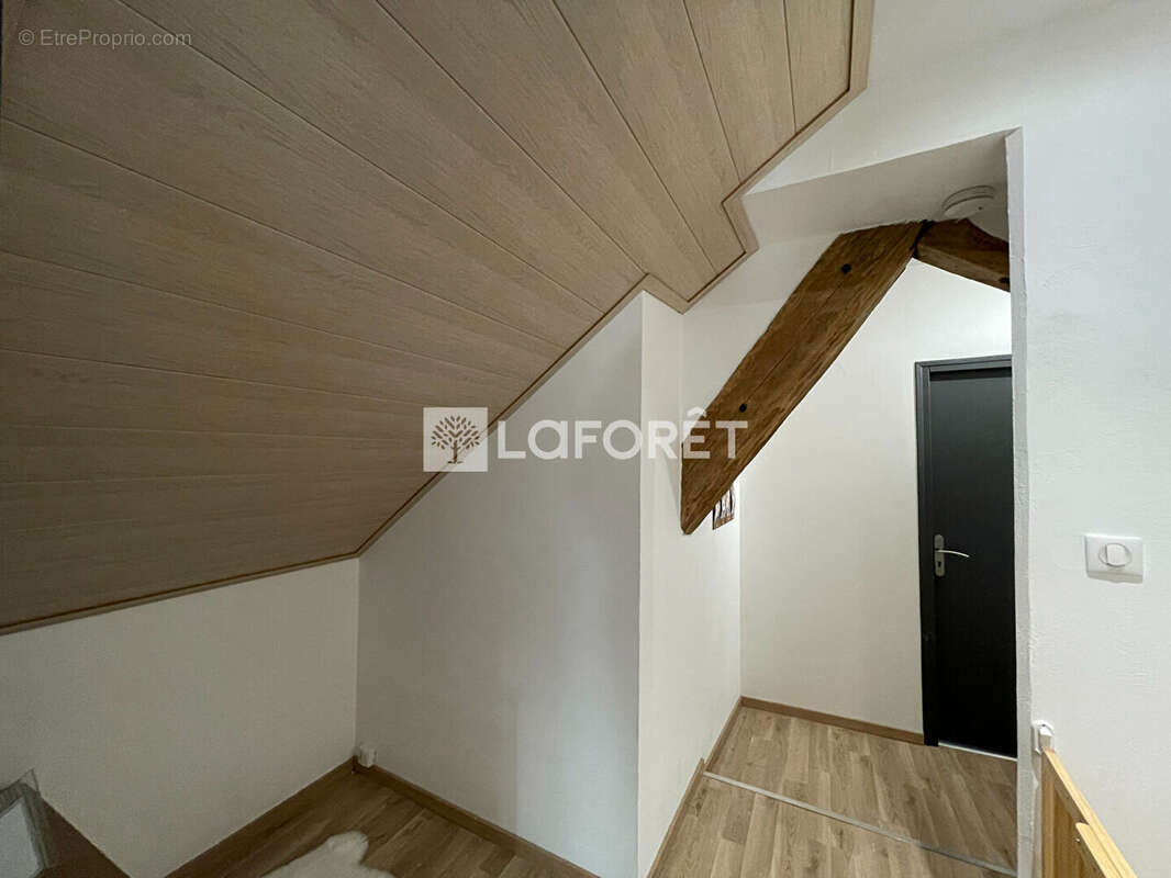 Maison à LONS-LE-SAUNIER