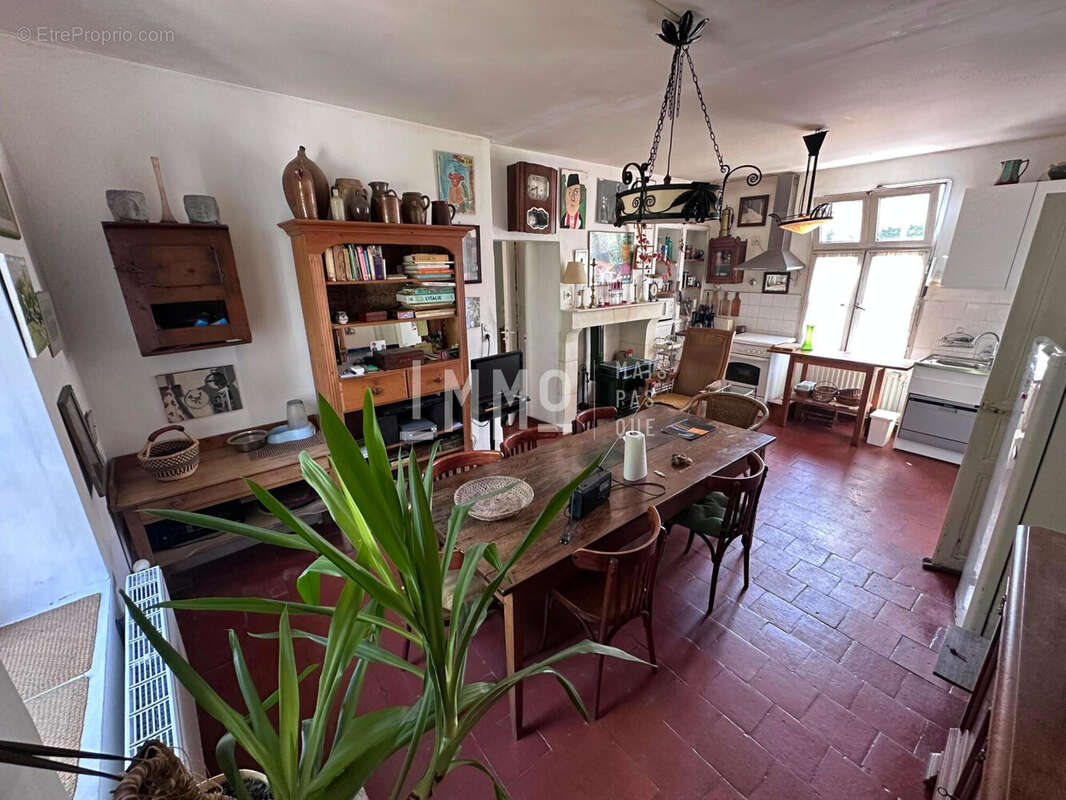 Maison à COURDEMANCHE