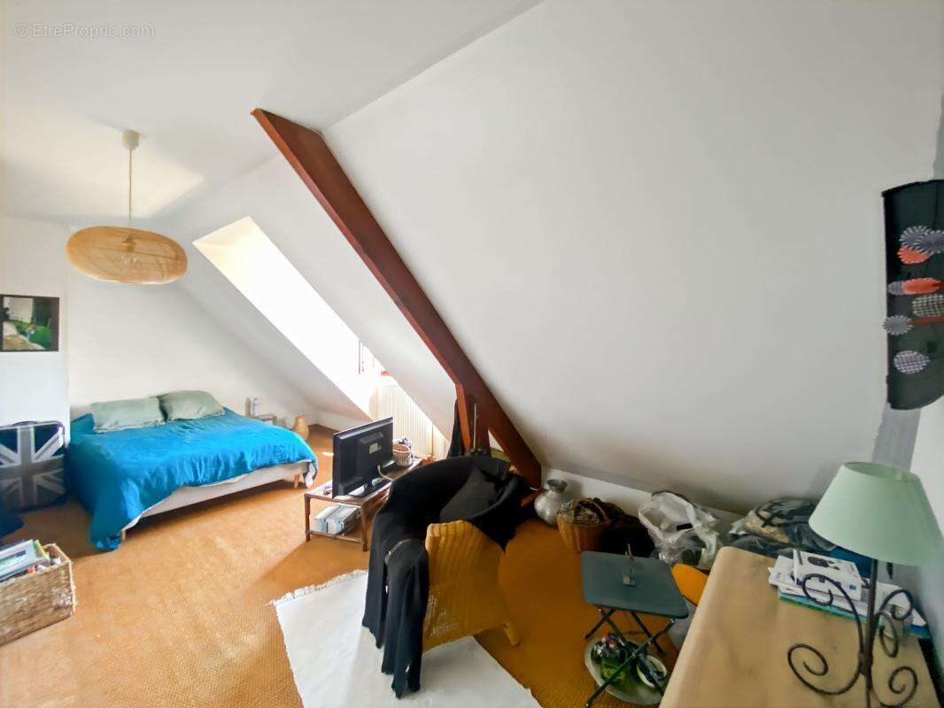  Charmante maison familiale avec 4 chambres dans impasse recherchée - photo 7