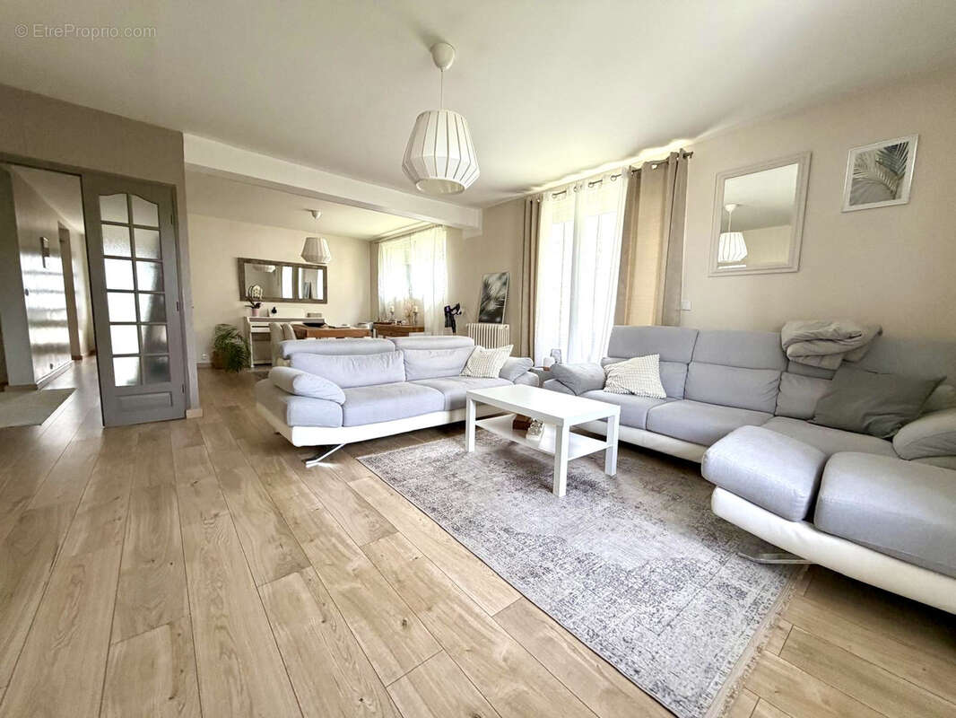 Maison à AULNAY-SOUS-BOIS