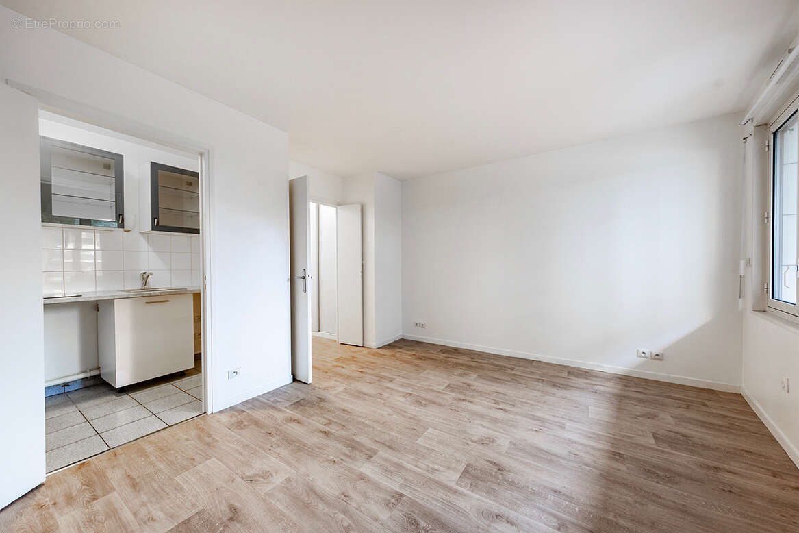 Appartement à LEVALLOIS-PERRET