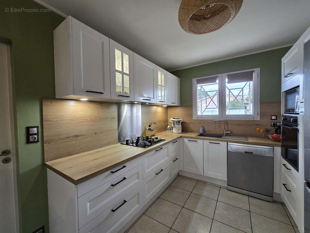 Maison à VILLENAVE-D&#039;ORNON