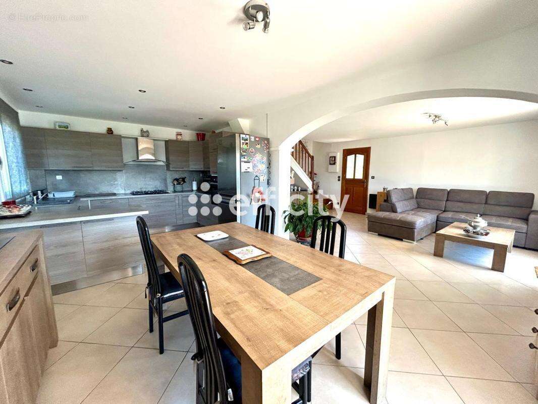 Maison à SAINT-BLAISE