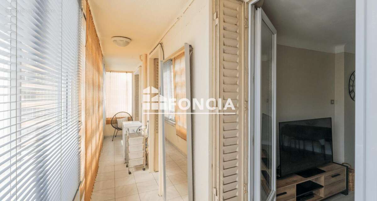 Appartement à MARSEILLE-9E