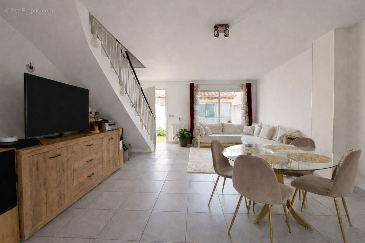 Maison à PORT-DE-BOUC