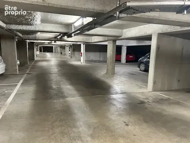 Bel appartement avec terrasse et parking - photo 10