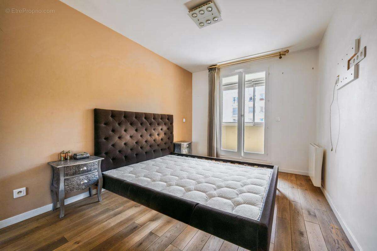 Appartement à SEVRES