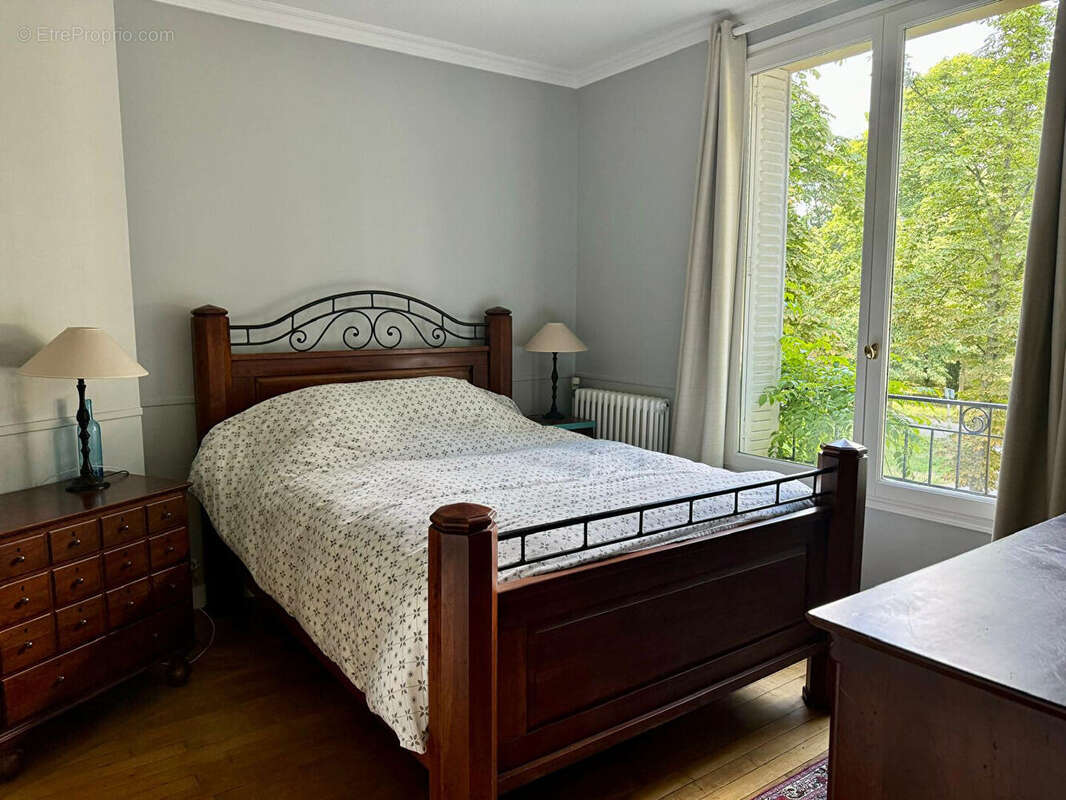 Maison à MAISONS-LAFFITTE