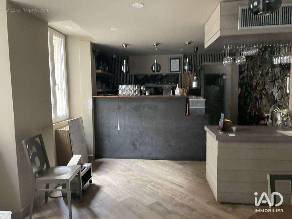 Photo 5 - Commerce à LONGJUMEAU