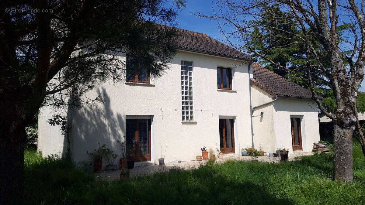 Maison à NAINTRE