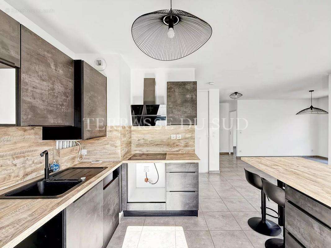 Appartement à LES PENNES-MIRABEAU