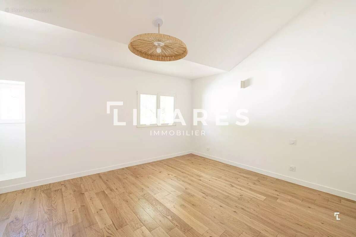 Maison à MARSEILLE-8E