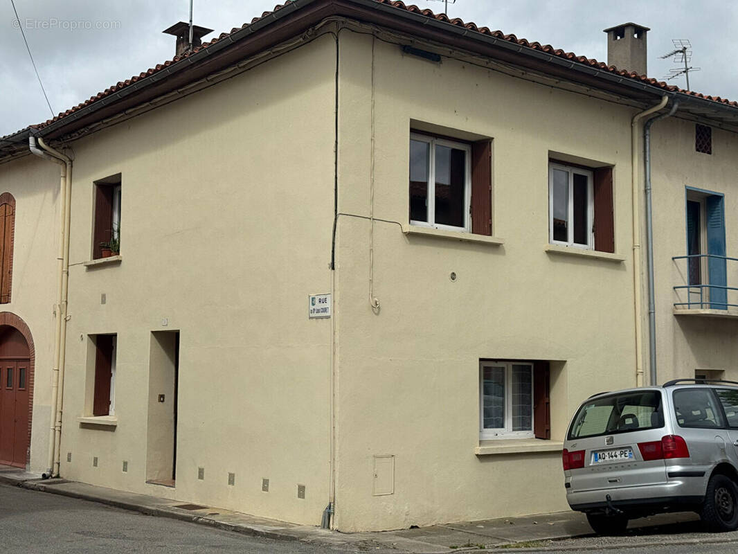 Maison à MAZERES