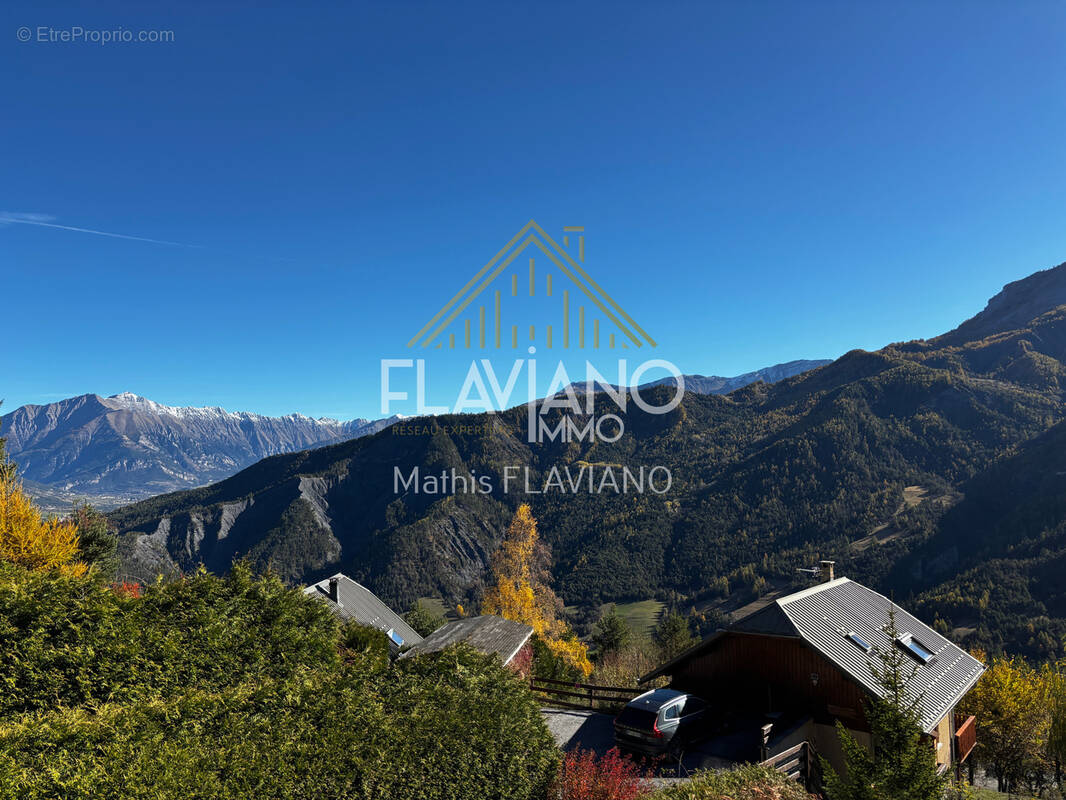 Appartement à UVERNET-FOURS