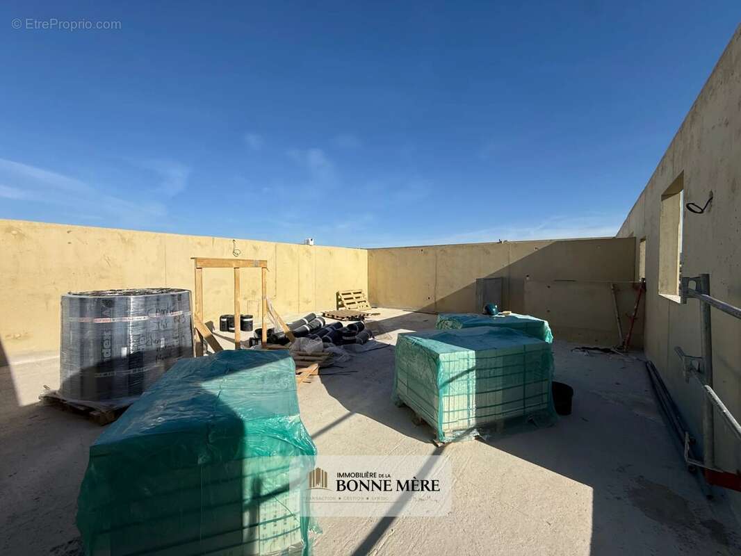 Appartement à MARSEILLE-15E