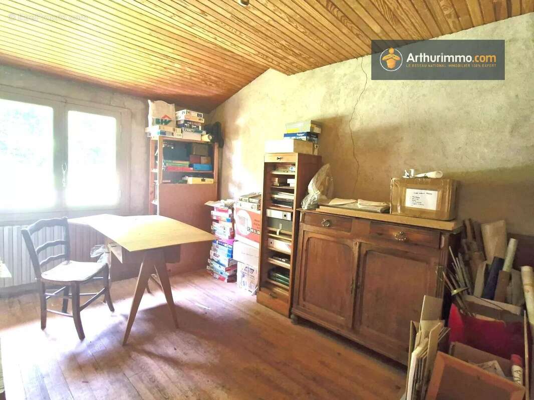 Maison à MONTFERRIER