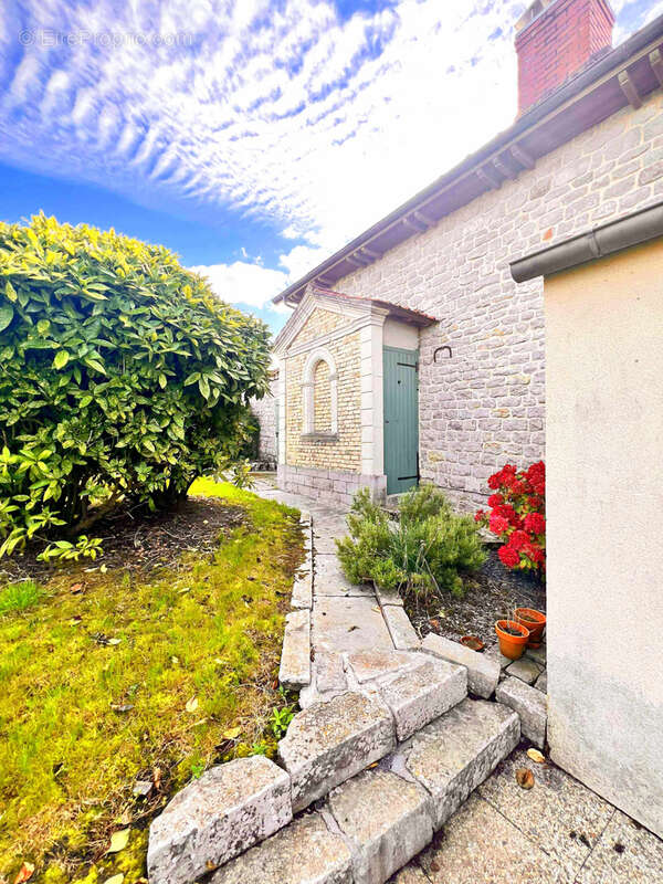 Maison à BONNINGUES-LES-CALAIS