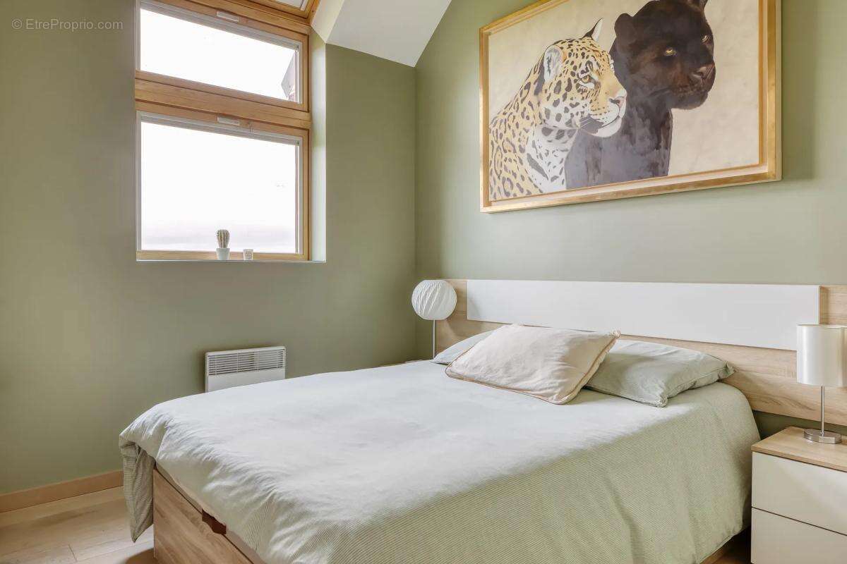 Maison à LA RIVIERE-SAINT-SAUVEUR