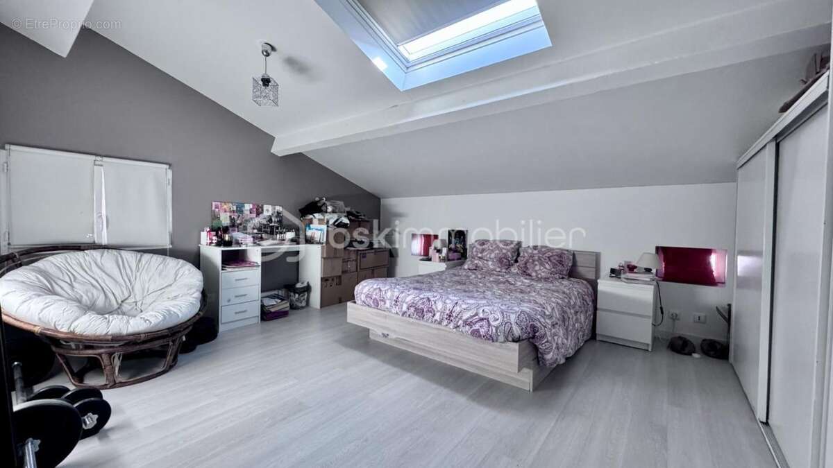 Appartement à CUERS