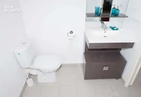 INVESTISSEMENT LOCATIF  MARSEILLE - Résidence Nexity Studéa Euroméditerranée 2 - 7,28%  de rentabilité. - photo 4