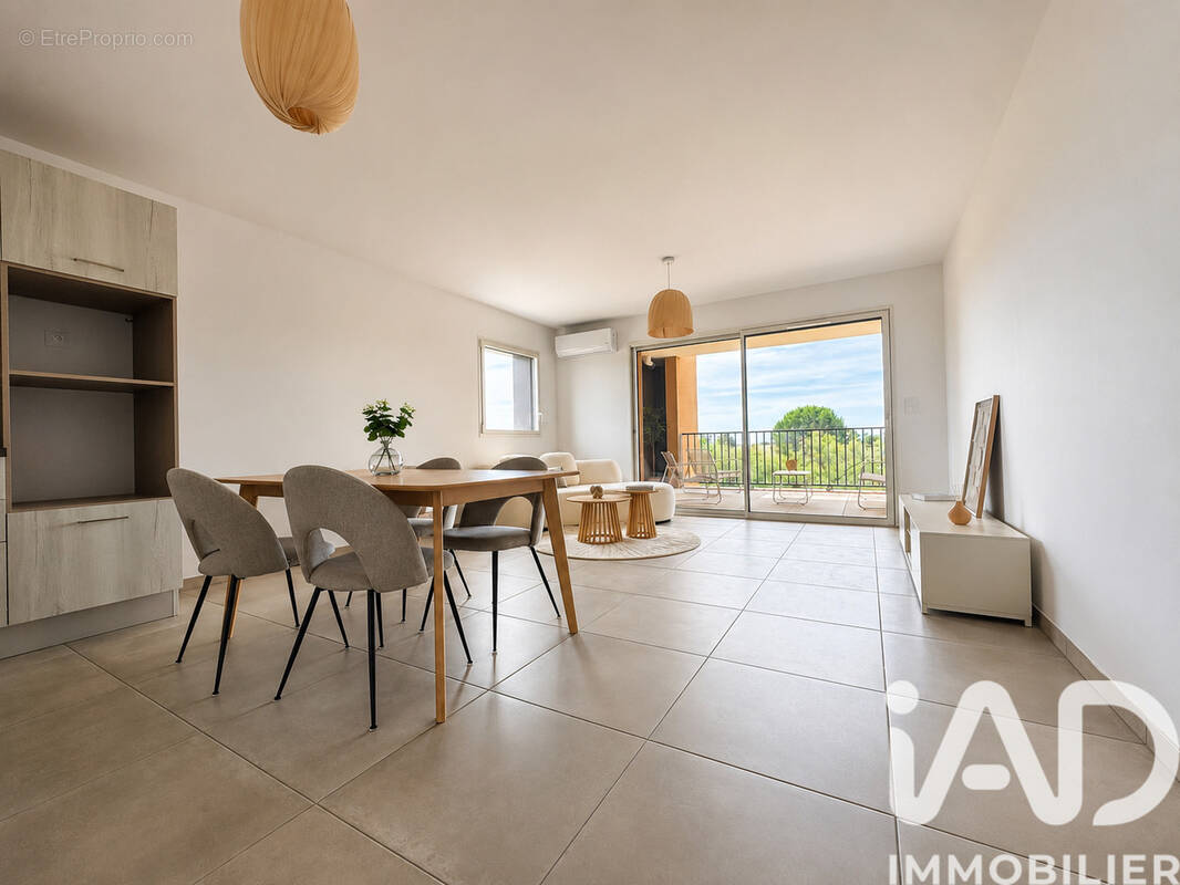 Photo 1 - Appartement à SERIGNAN