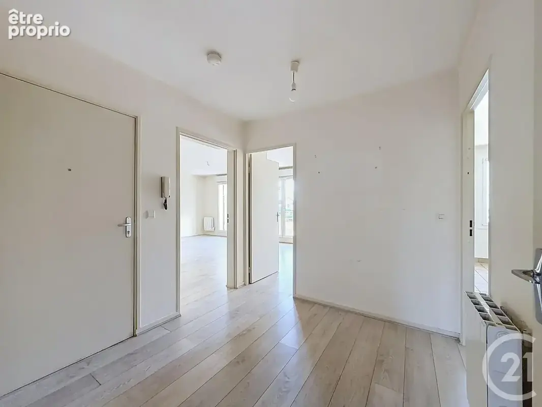 Appartement 4 pièces 83 m² à vendre à Chartres (28000) - photo 7