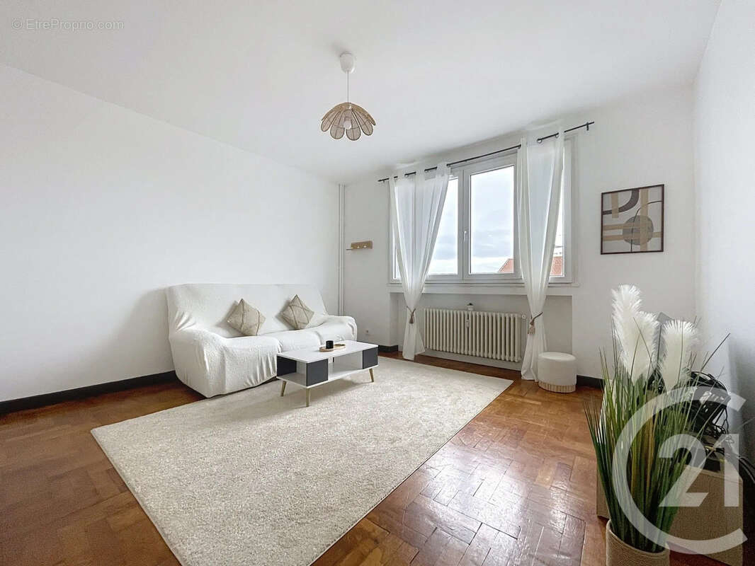 Appartement à LYON-8E