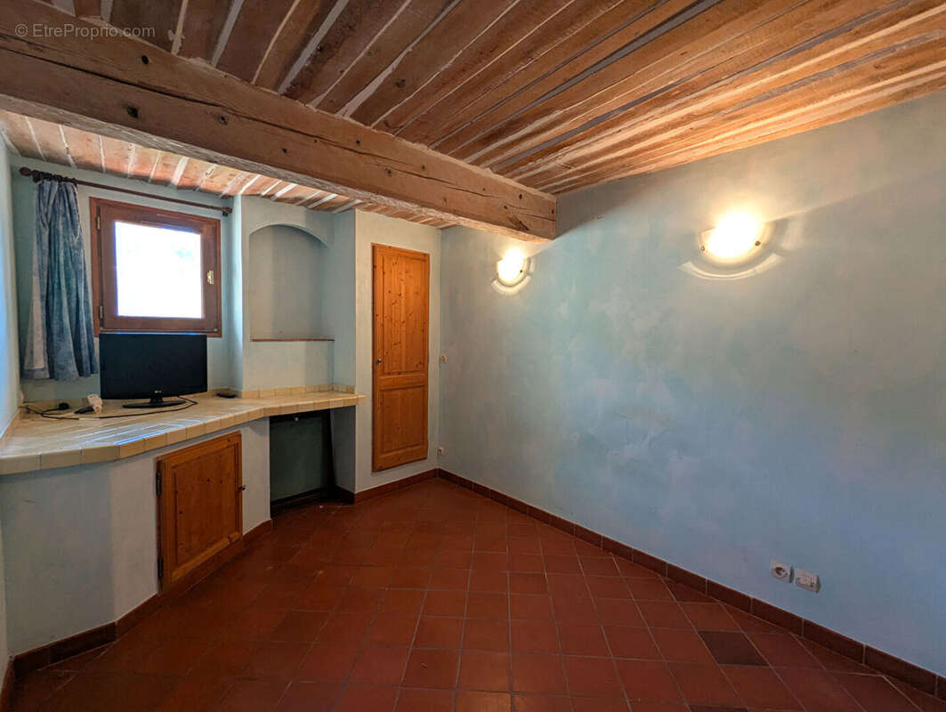 Maison à SALERNES