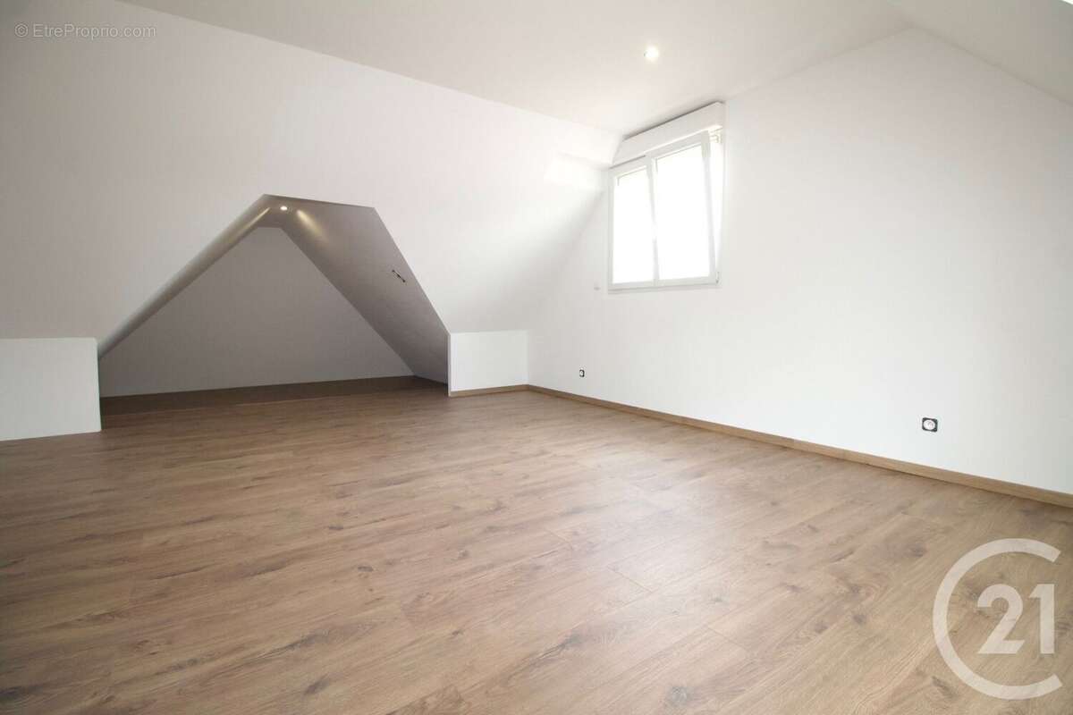 Maison à SAINT-AUBIN-SUR-GAILLON