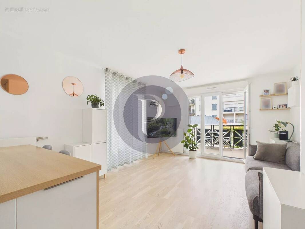 Appartement à LE PLESSIS-ROBINSON