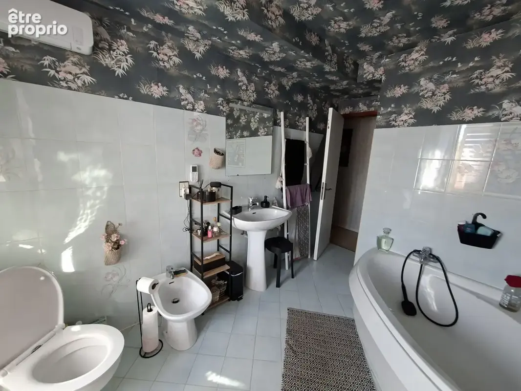 Superbe propriété rénovée avec goût - photo 14