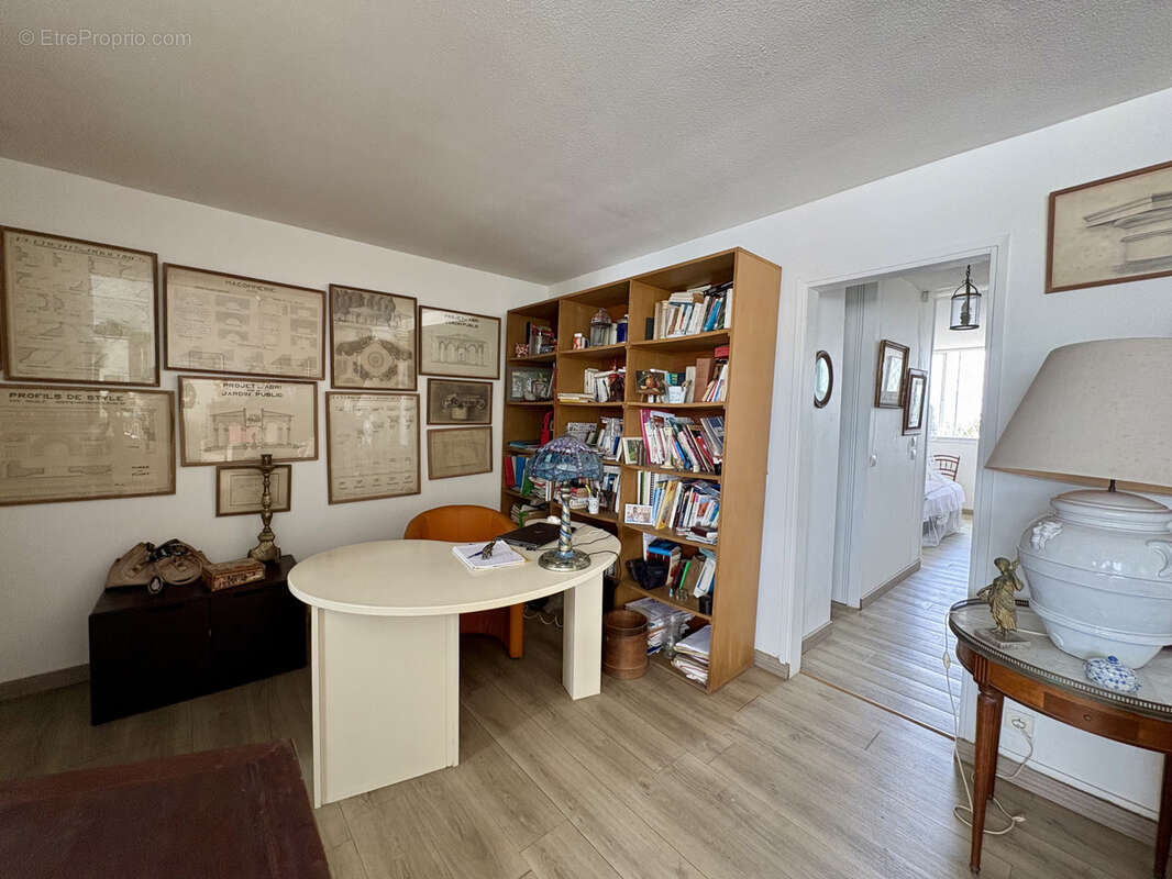 Appartement à POINTE-A-PITRE