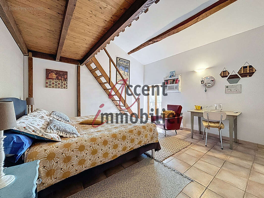 Maison à PLAN-D'ORGON