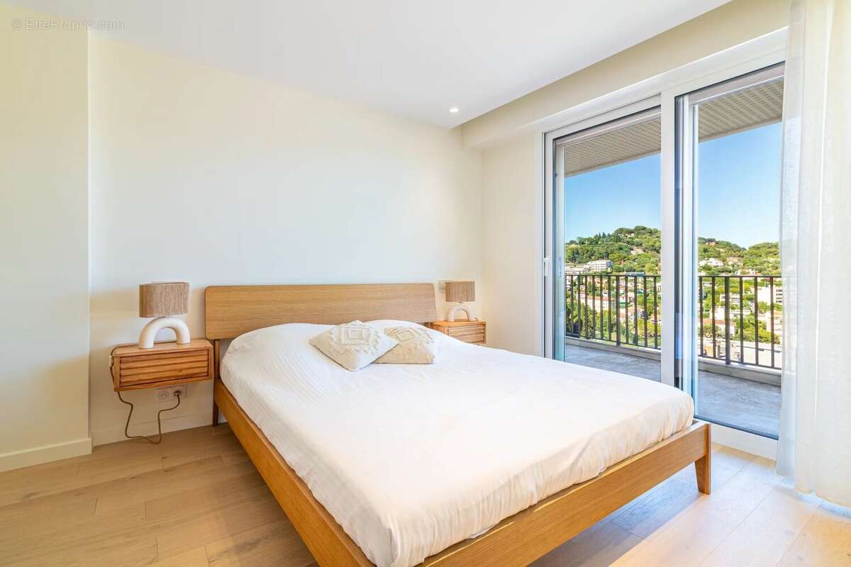 Appartement à LE CANNET