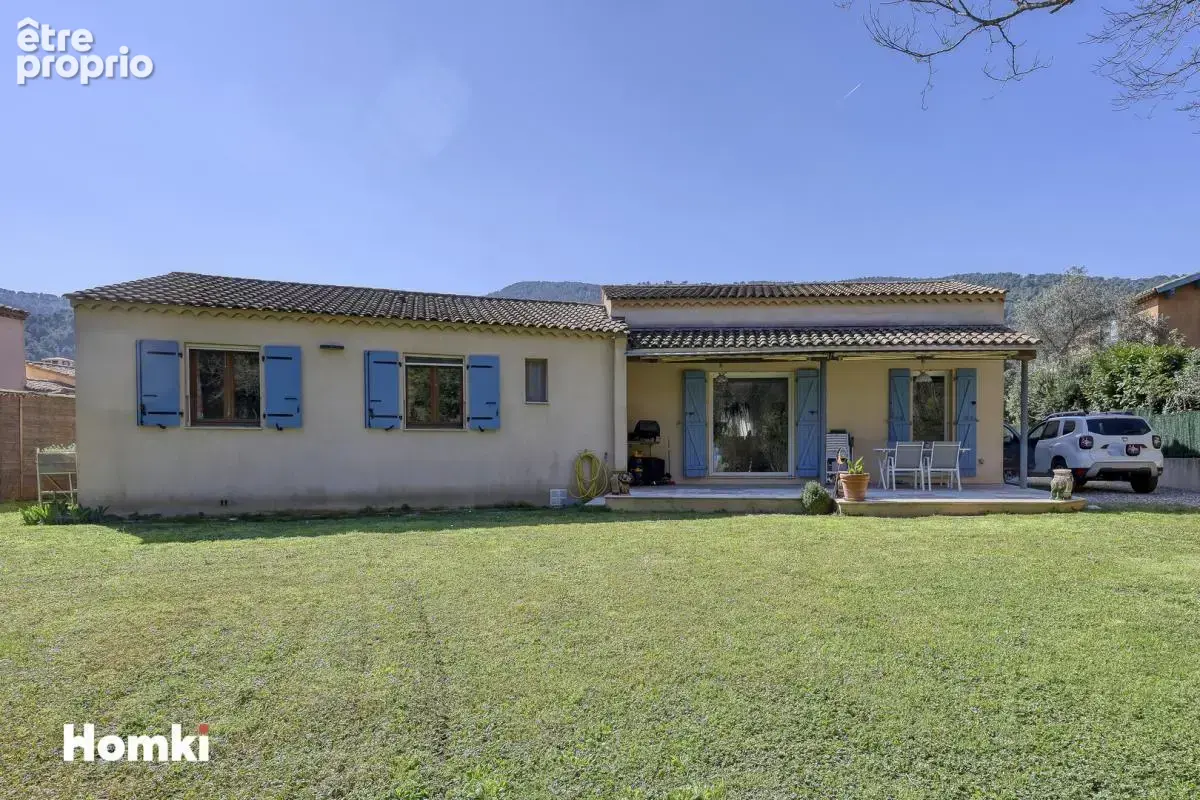 Maison à SOLLIES-PONT