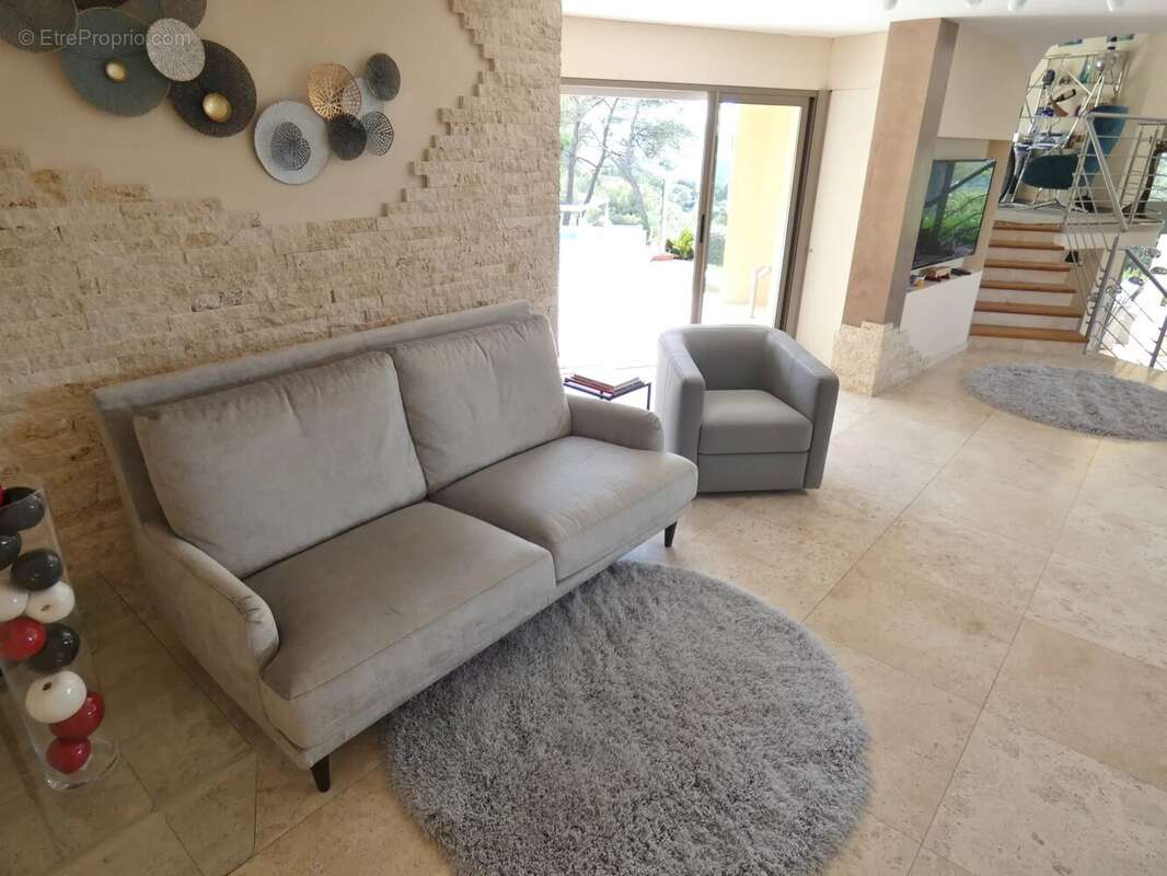 Maison à MOUGINS