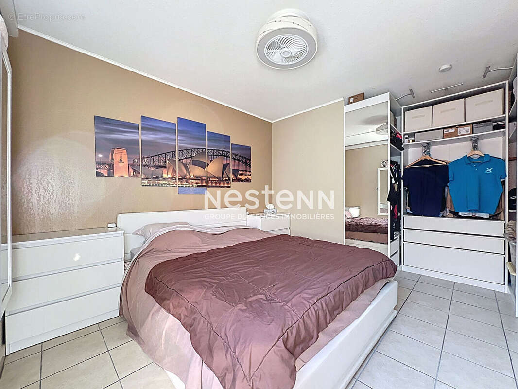 Appartement à VALLAURIS