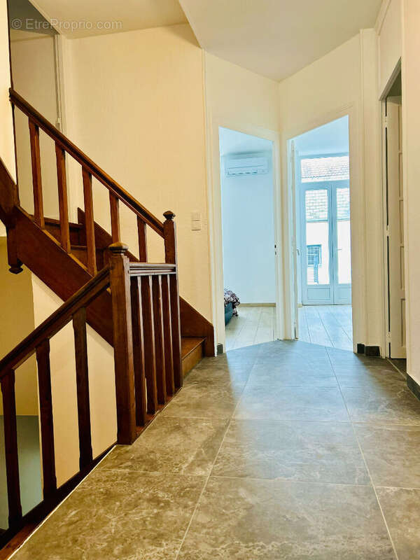 Appartement à PARAY-LE-MONIAL