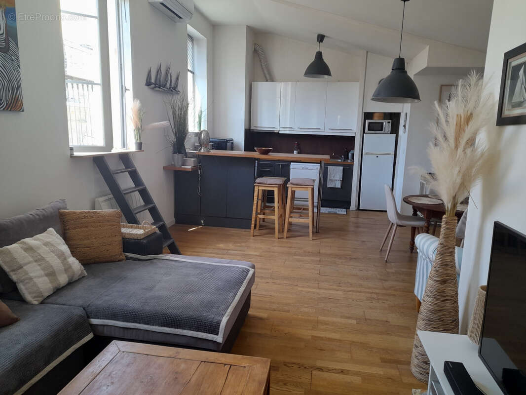 St pierre immeuble classe - photo 3