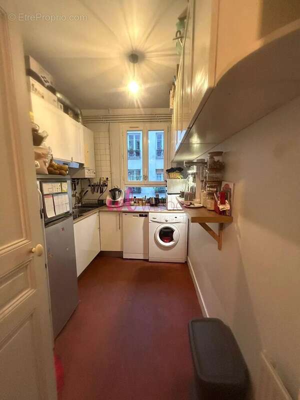 Appartement à PARIS-11E