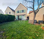 Maison à VERT-SAINT-DENIS