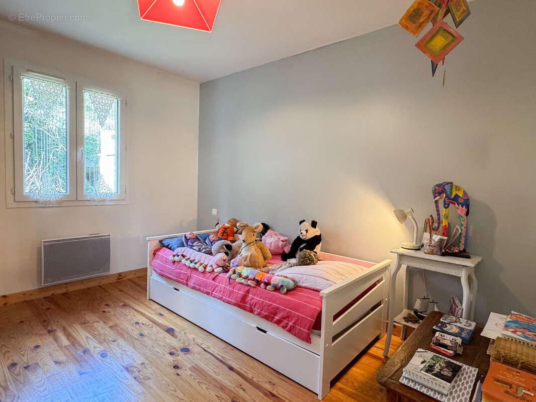 Maison à LES OLLIERES-SUR-EYRIEUX